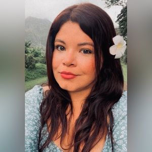 Meet your Posher, Bia